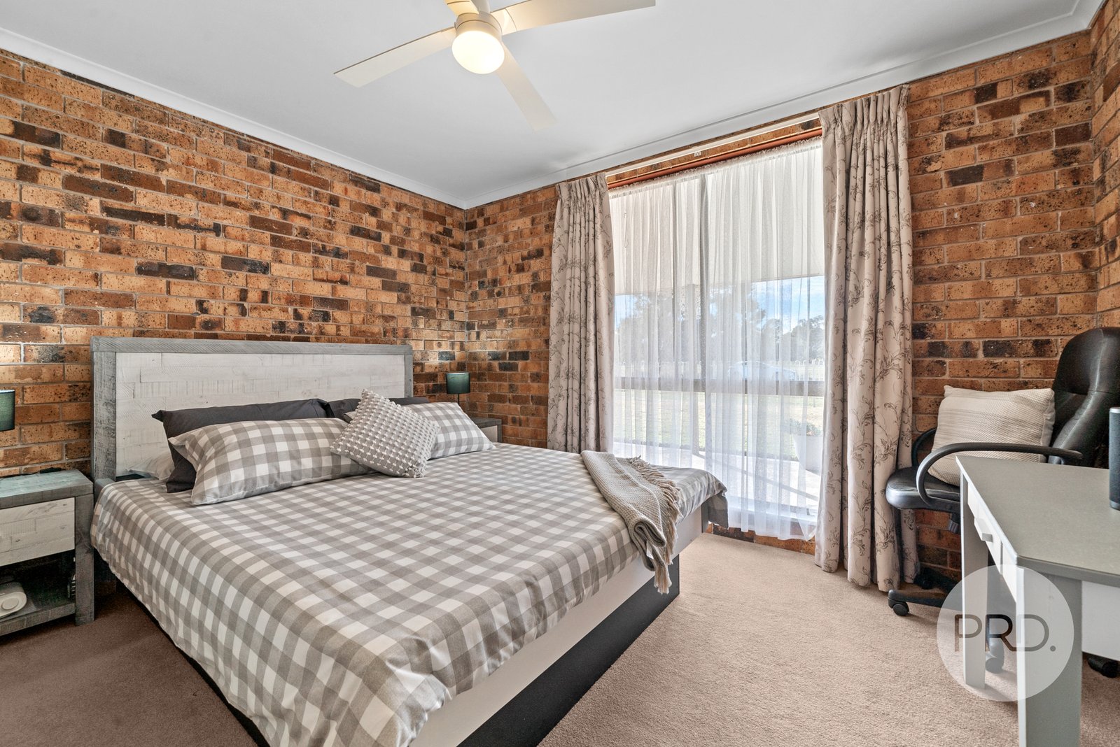 57-59 Anna Street URANA 13