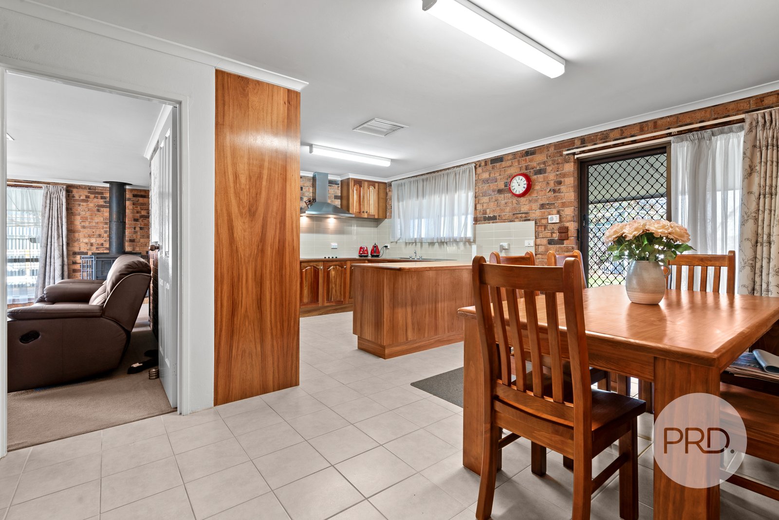 57-59 Anna Street URANA 16