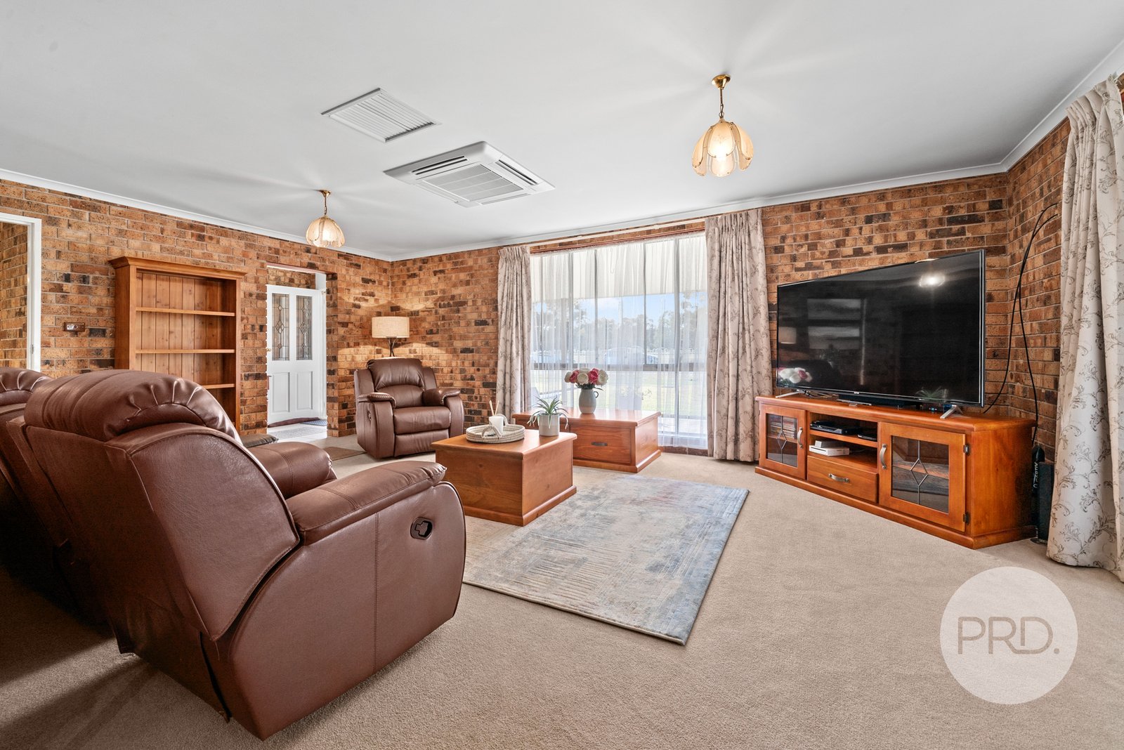 57-59 Anna Street URANA 21