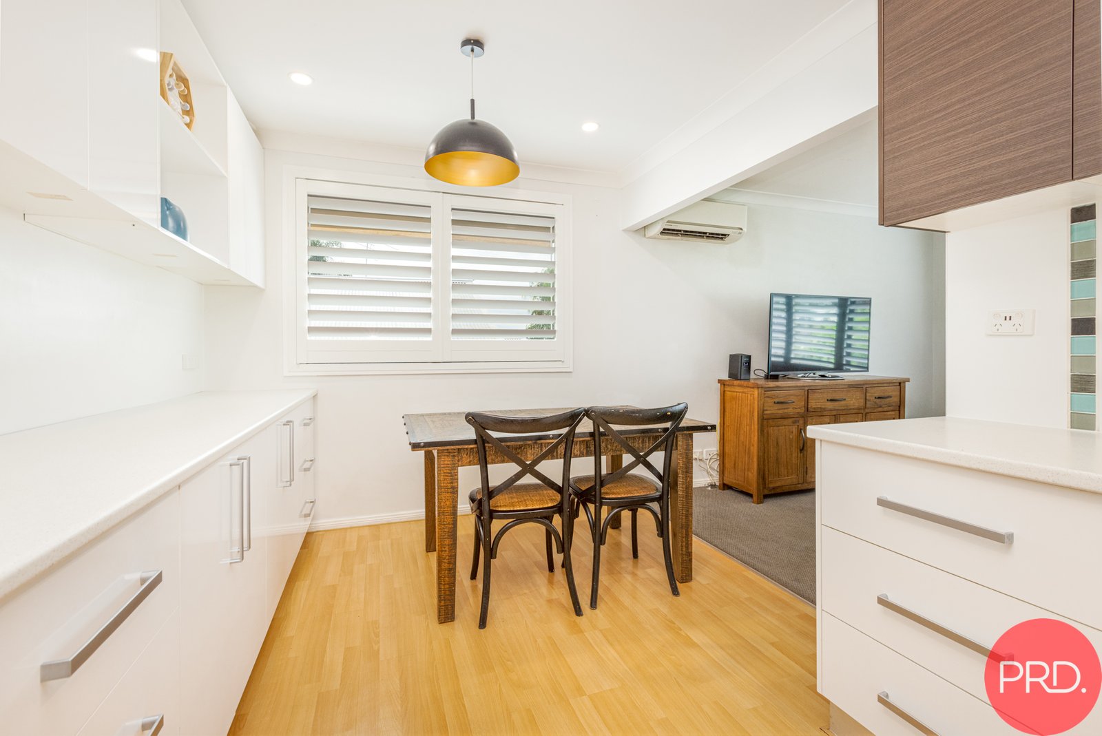 57 Appleton Avenue WESTON 9