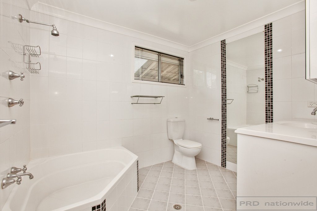 57 Appleton Avenue WESTON 13