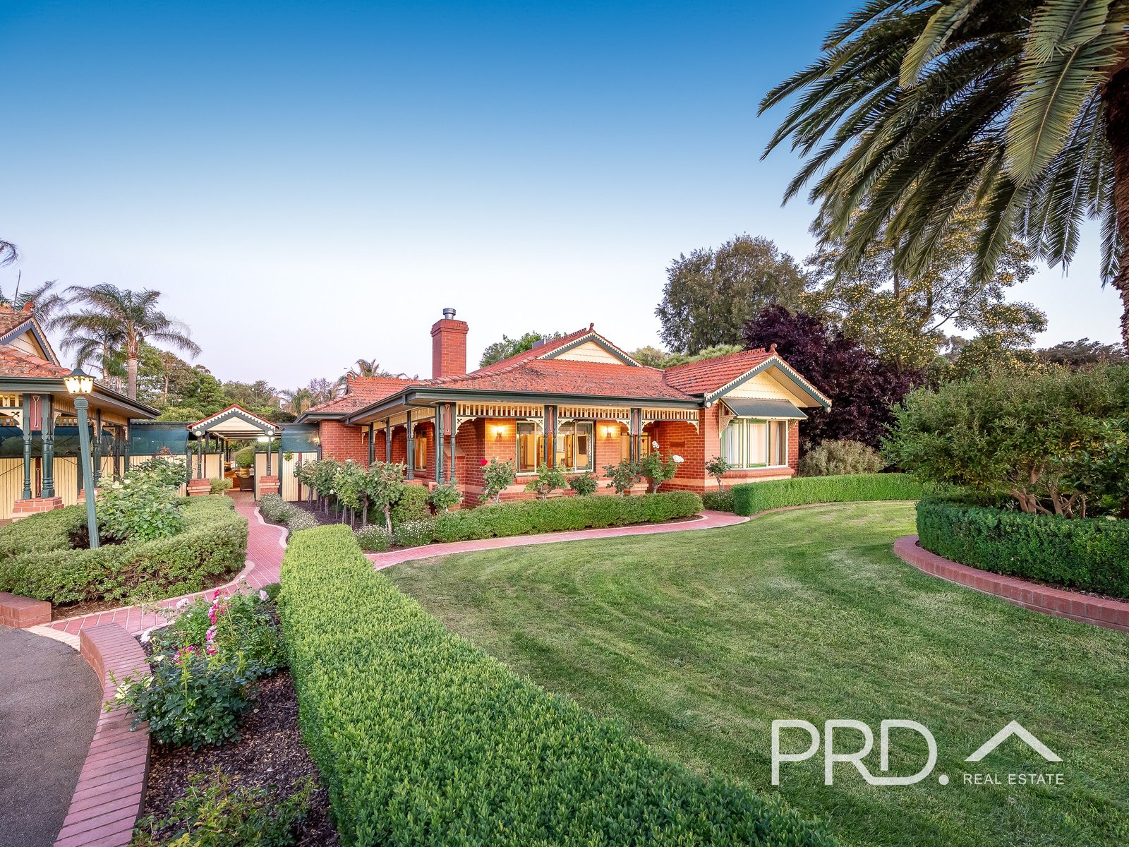 57 Arcadia Downs Drive KIALLA 1