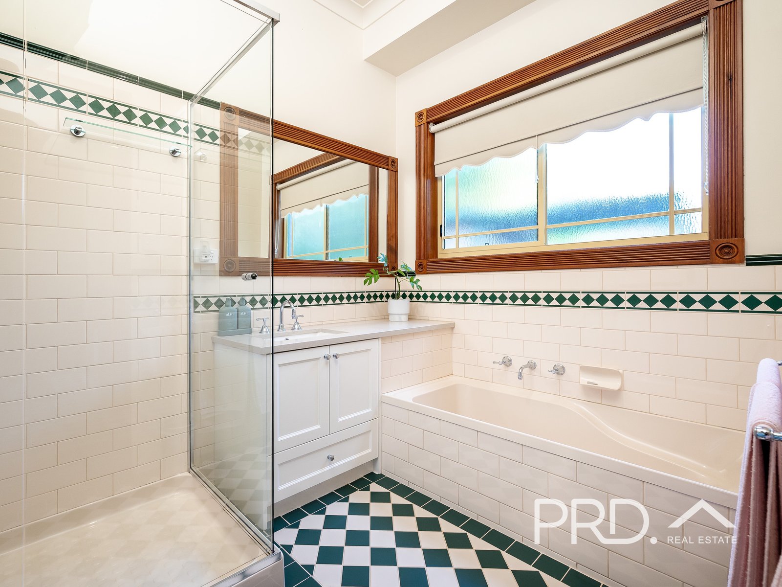 57 Arcadia Downs Drive KIALLA 13