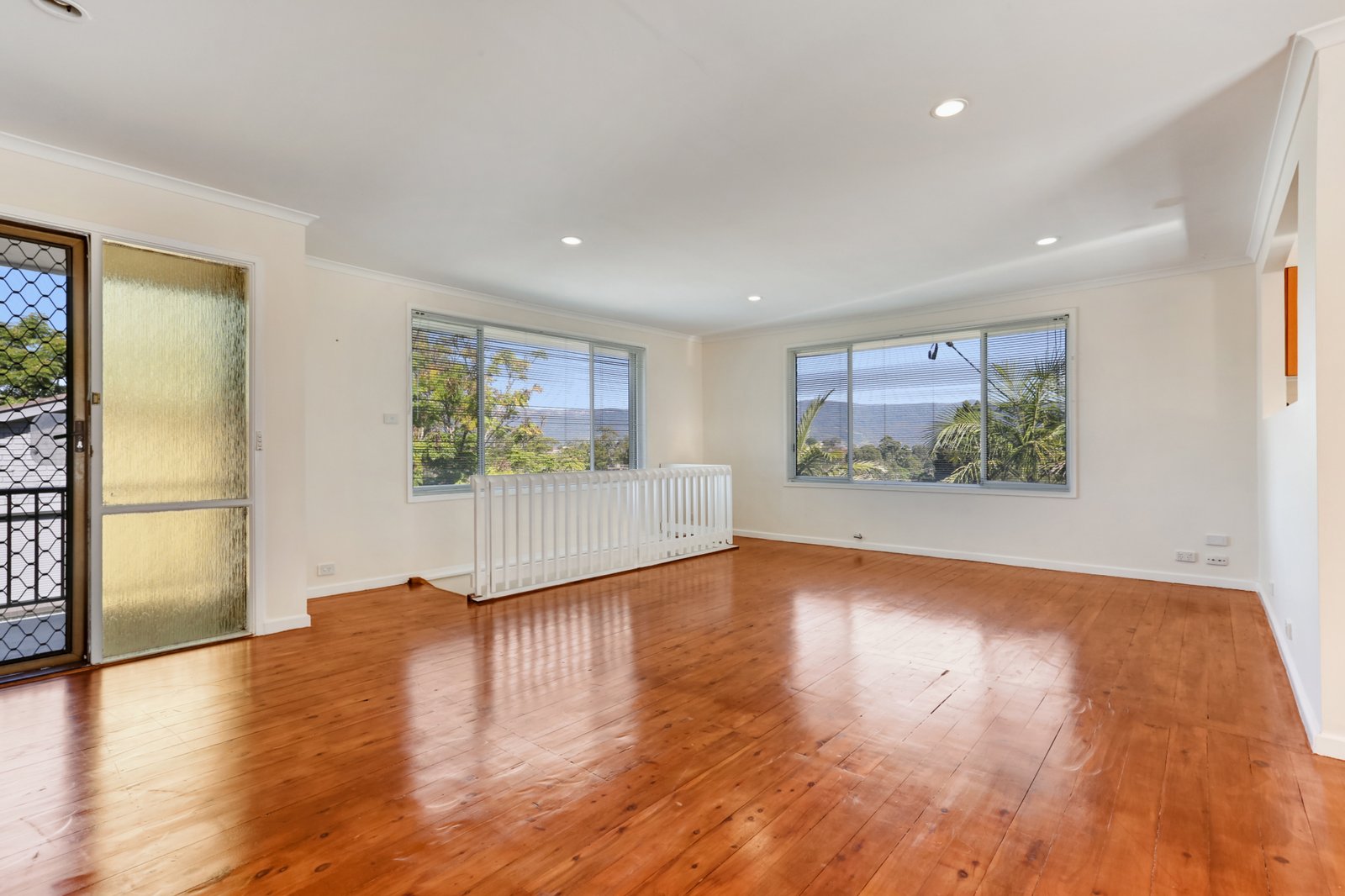 57 Bright Parade DAPTO 3