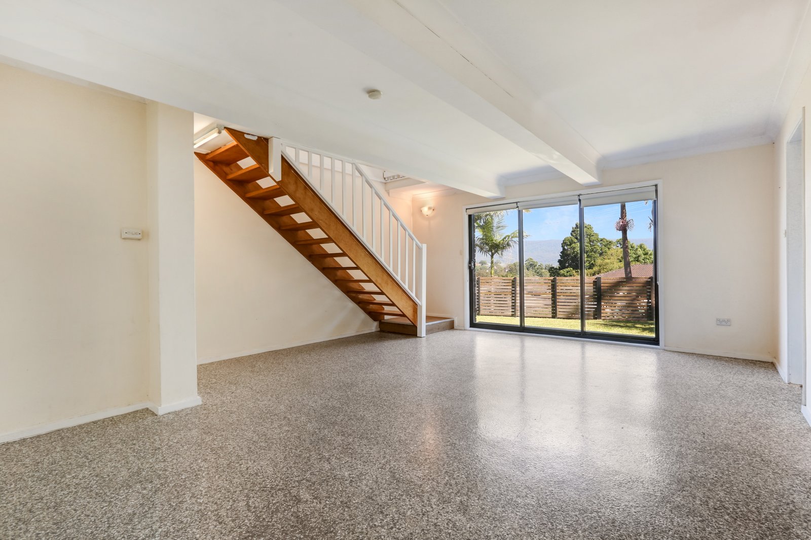 57 Bright Parade DAPTO 4