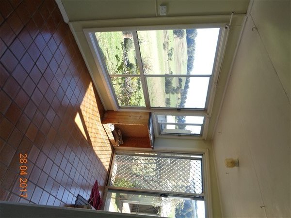 57 Cemetery Road BATLOW 3