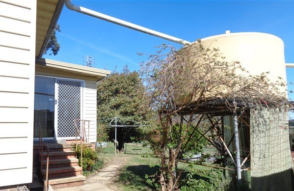 57 Cemetery Road BATLOW 6