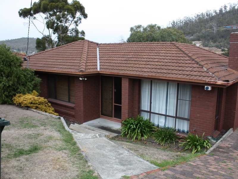 57 Clinton Road GEILSTON BAY 1