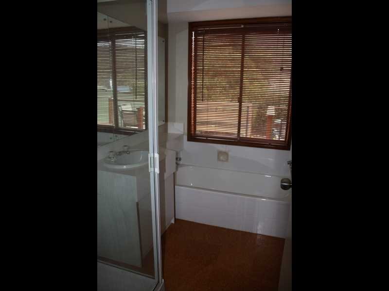 57 Clinton Road GEILSTON BAY 5