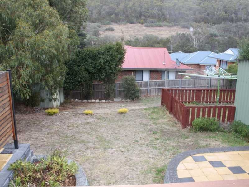 57 Clinton Road GEILSTON BAY 9