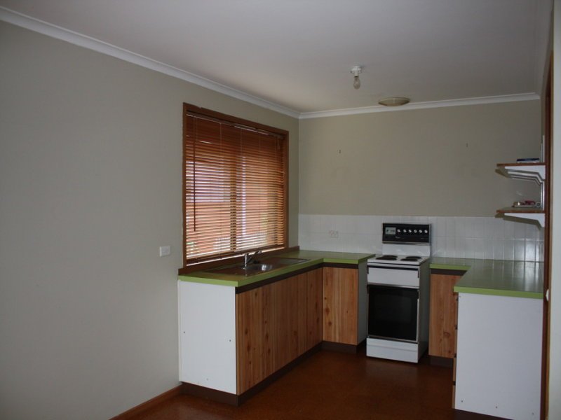 57 Clinton Road GEILSTON BAY 3