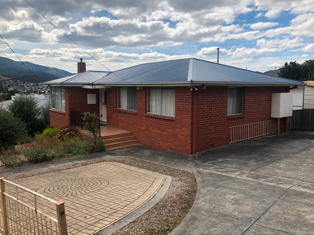 57 Clydesdale Avenue GLENORCHY 1