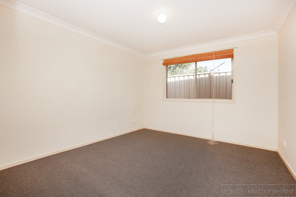 57 Collinson Street TENAMBIT 9