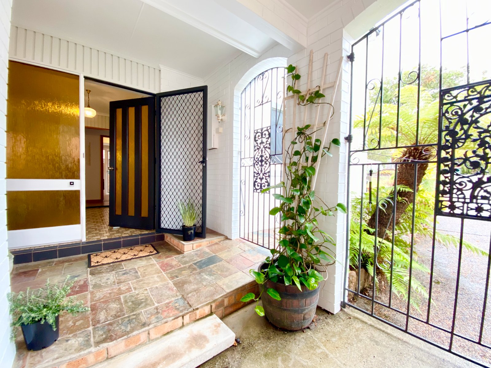 57 Corrie Parade CORLETTE 23