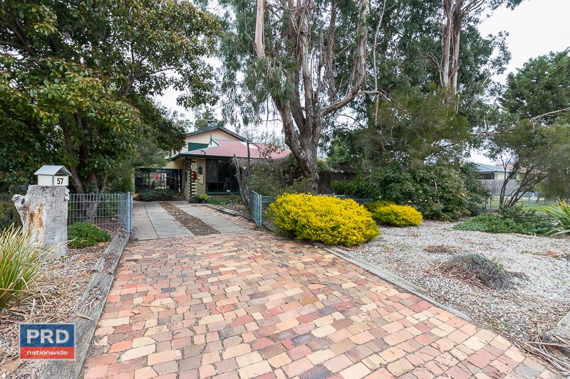 57 Duralla Street BUNGENDORE 19