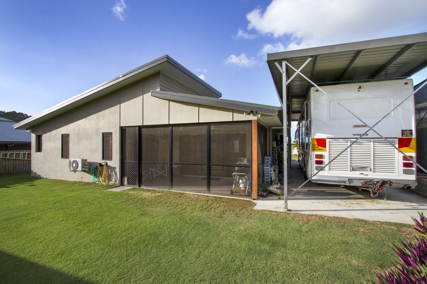 57 Endeavour Circuit CANNONVALE 17