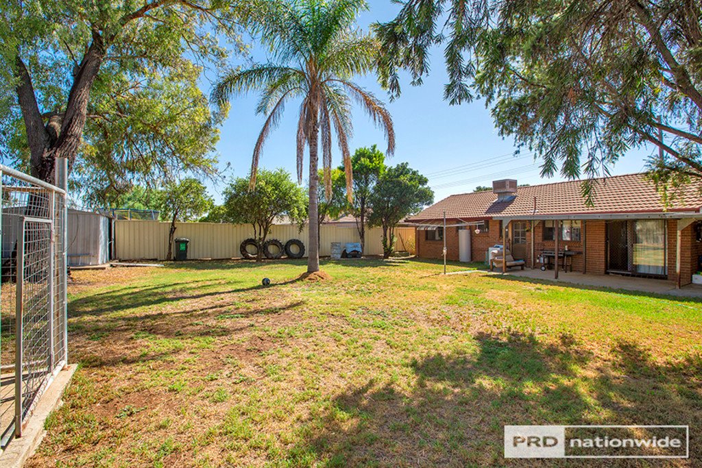 57 Evans Street TAMWORTH 3