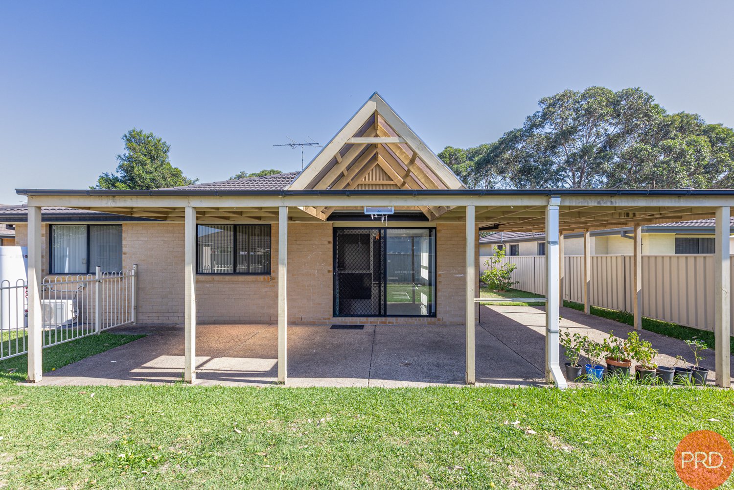 57 Ferraby Drive METFORD 19