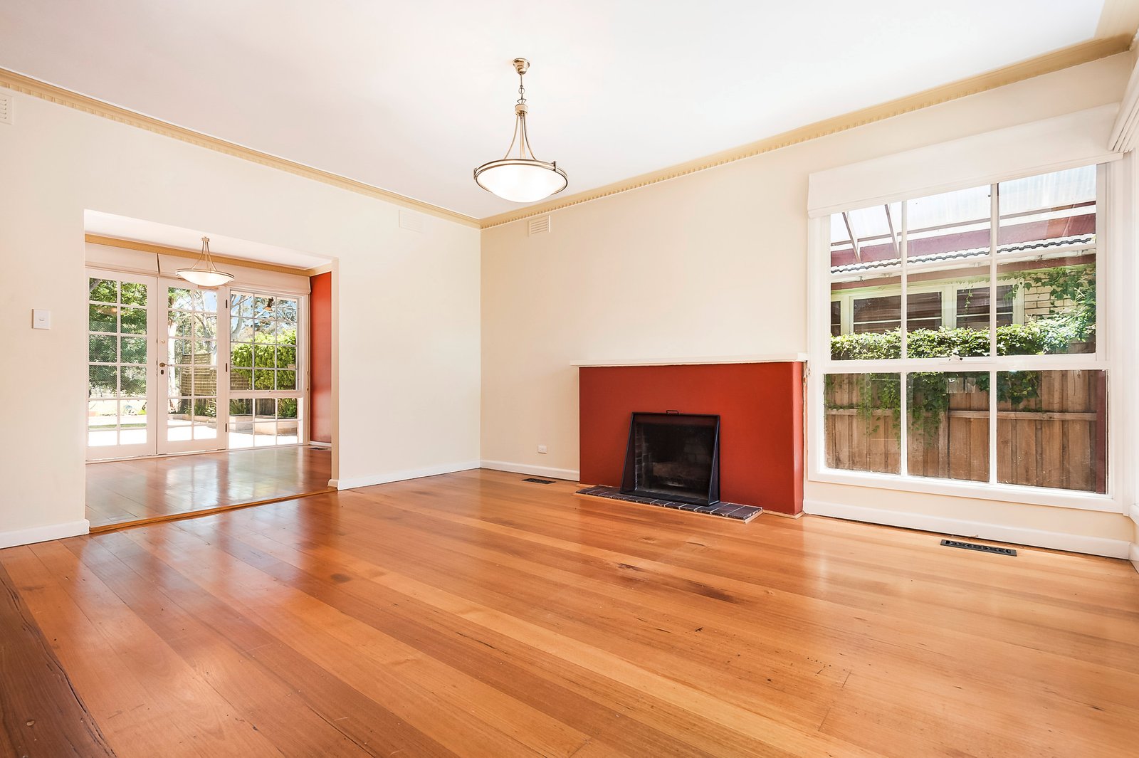 Gallery: 57 Glencairn Avenue