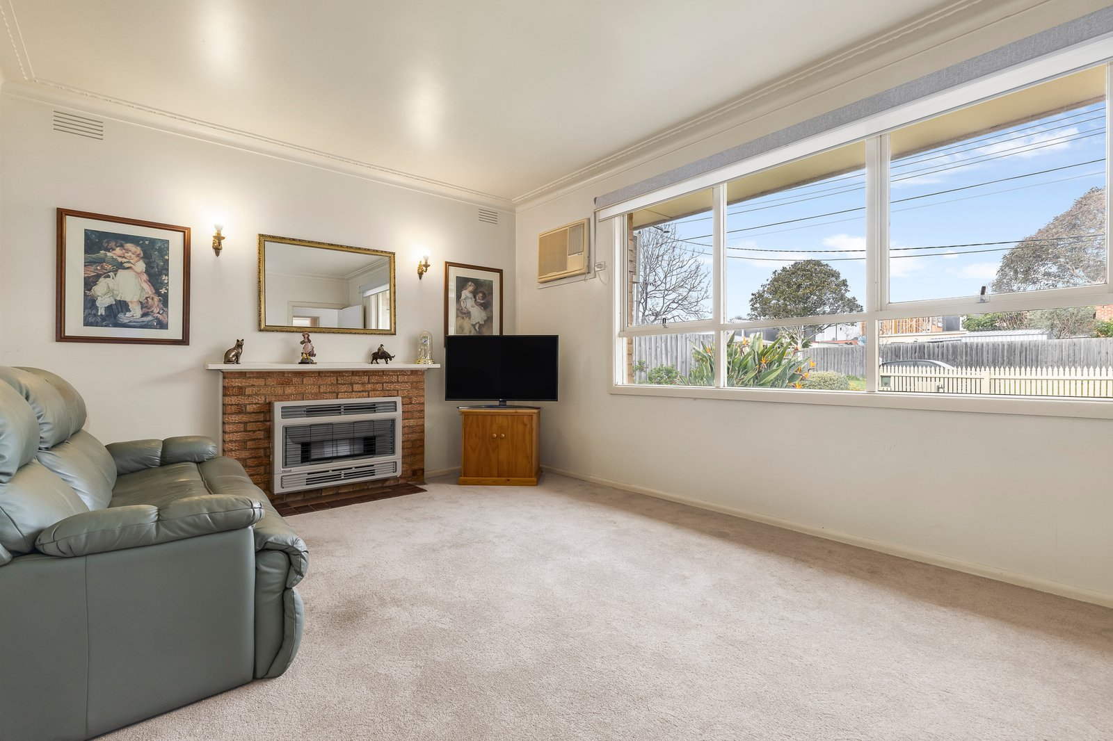 Gallery: 57 Hadley Street
