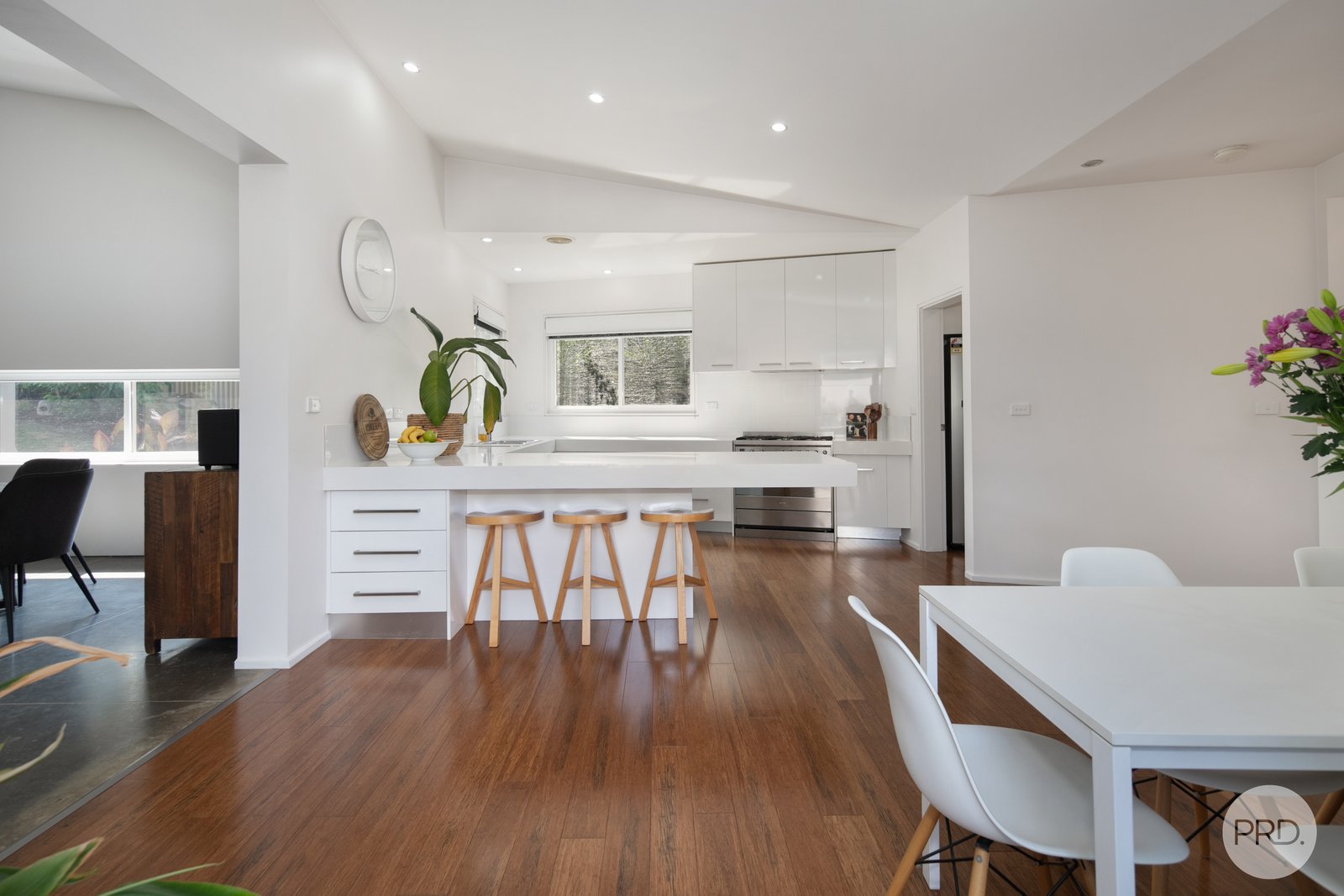 57 Hocking Avenue MOUNT CLEAR 2