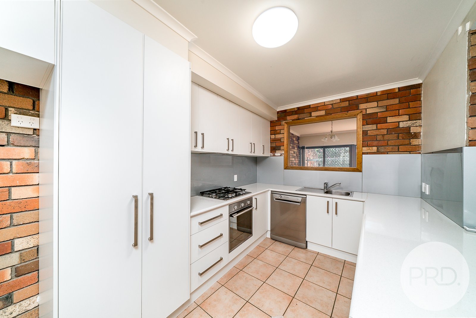 5/7 Jennifer Place WAGGA WAGGA 3