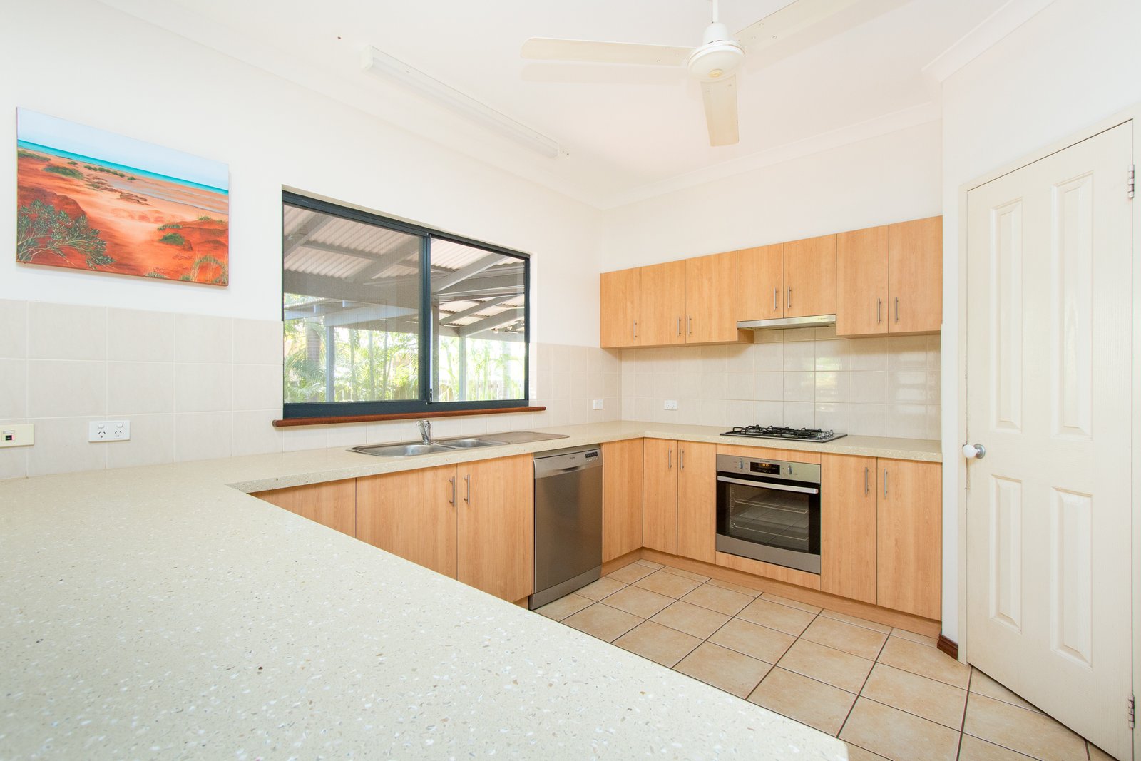 57 Kapang Drive CABLE BEACH 10