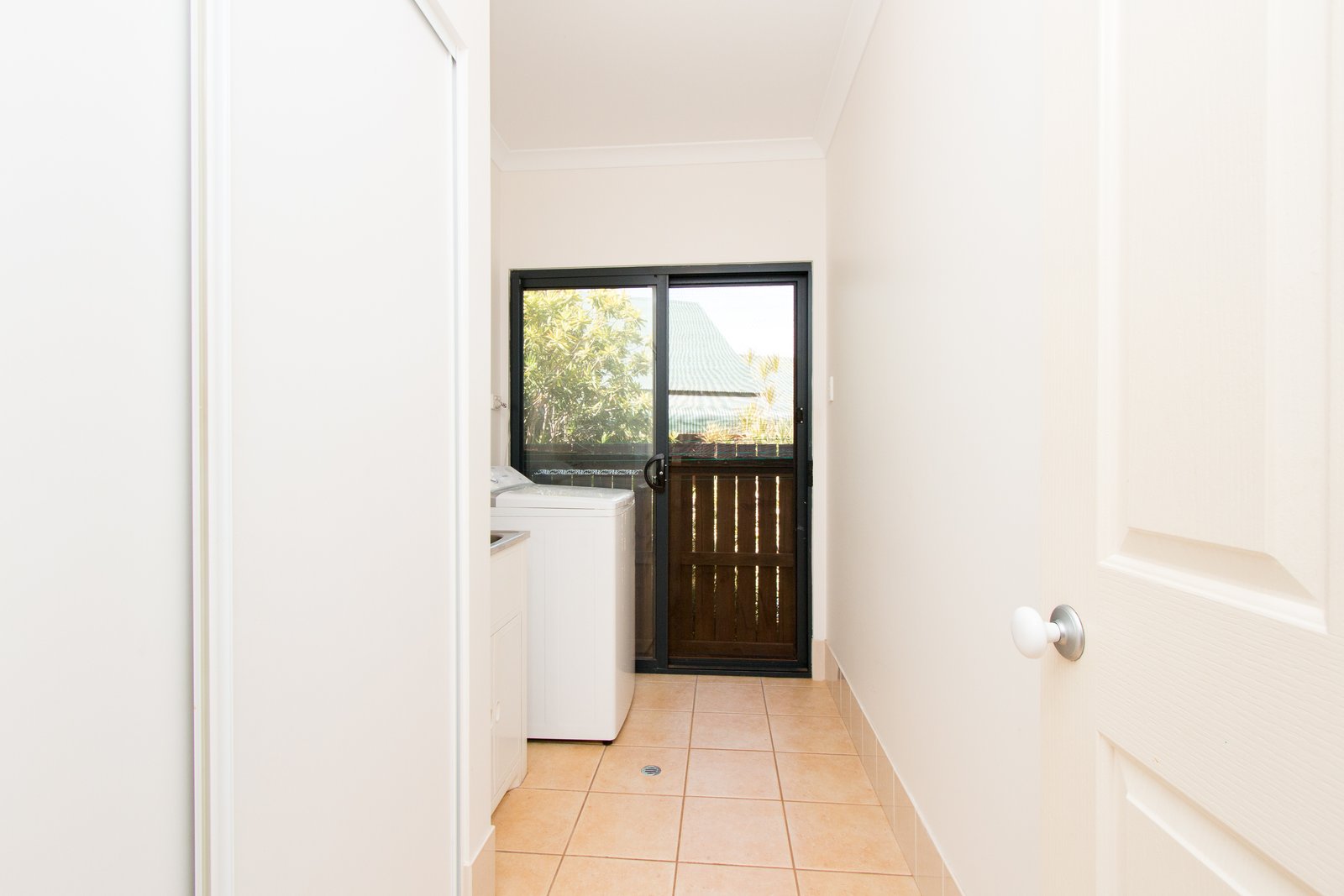 57 Kapang Drive CABLE BEACH 20