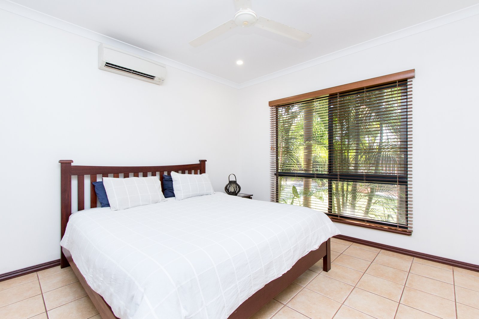 57 Kapang Drive CABLE BEACH 22
