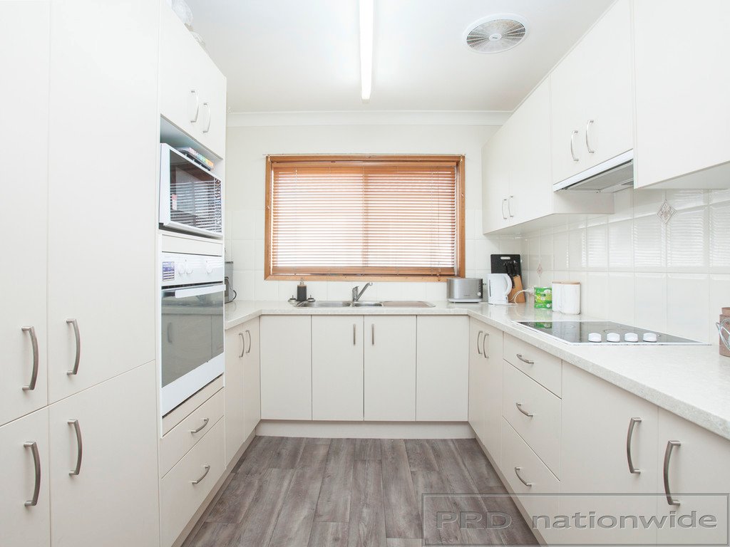 57 Kookaburra Parade WOODBERRY 2