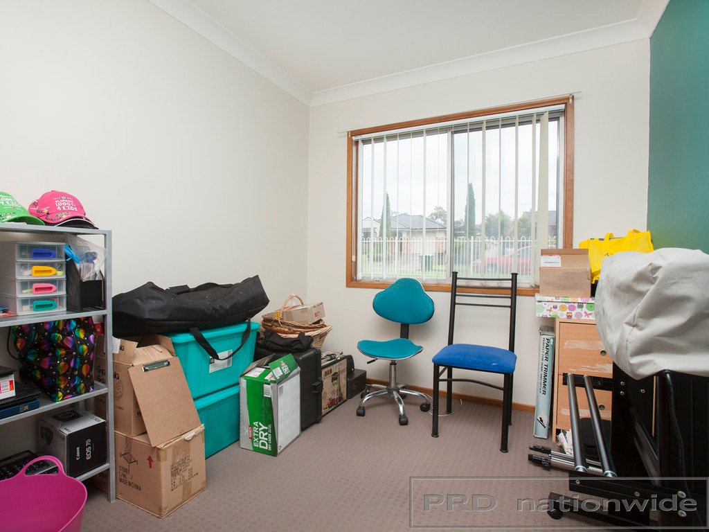 57 Kookaburra Parade WOODBERRY 9