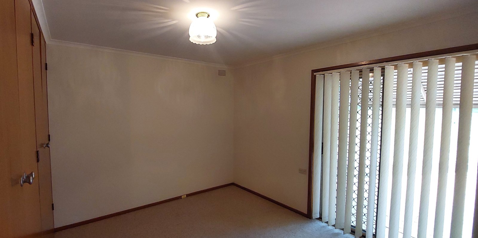 57 Lambie Street TUMUT 7