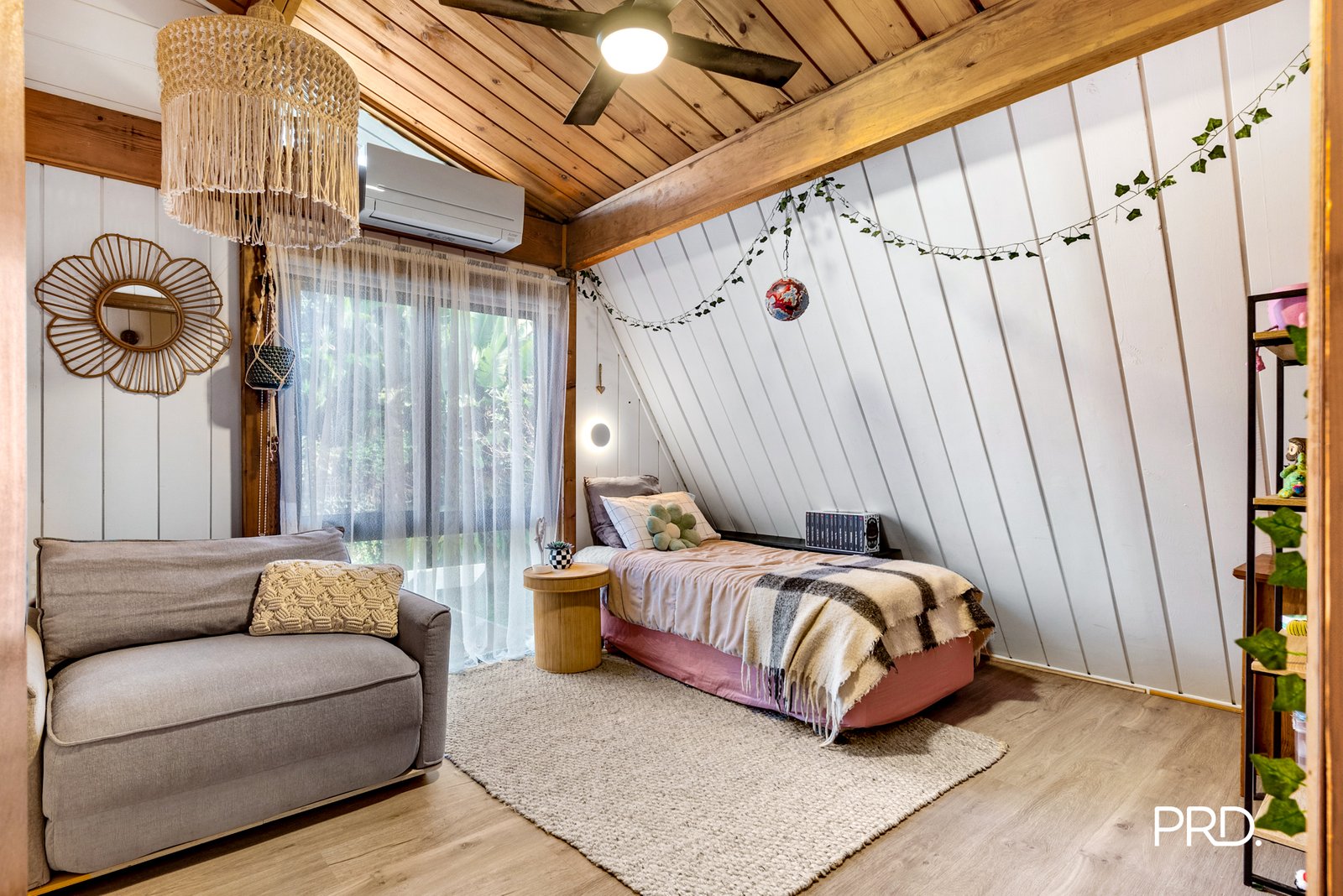 57 Leonay Parade LEONAY 16