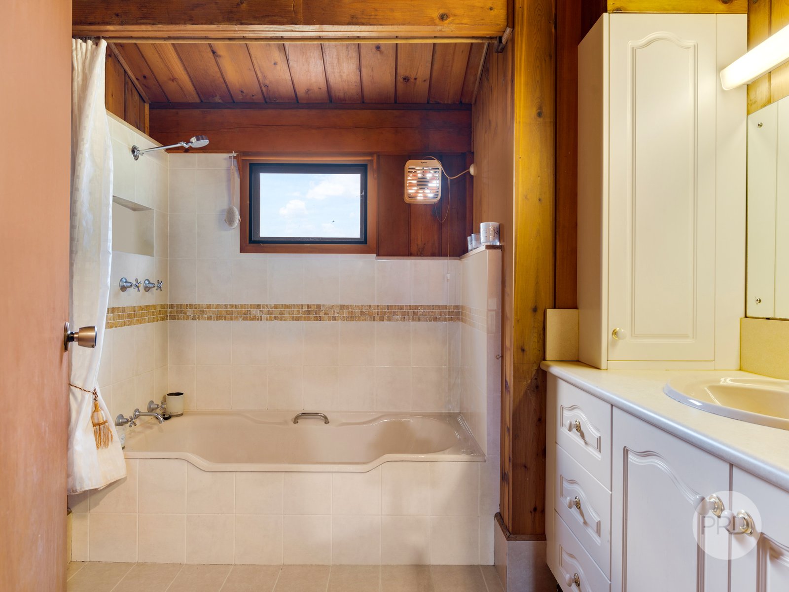 57 Leonay Parade LEONAY 8