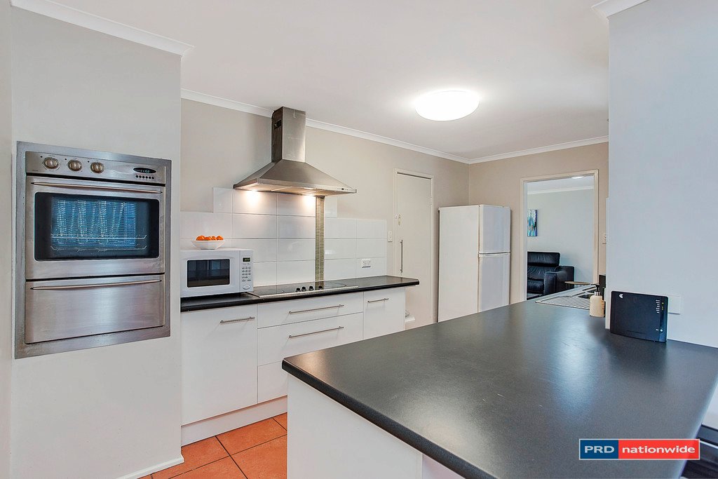 57 Macquarie Avenue MOLENDINAR 3