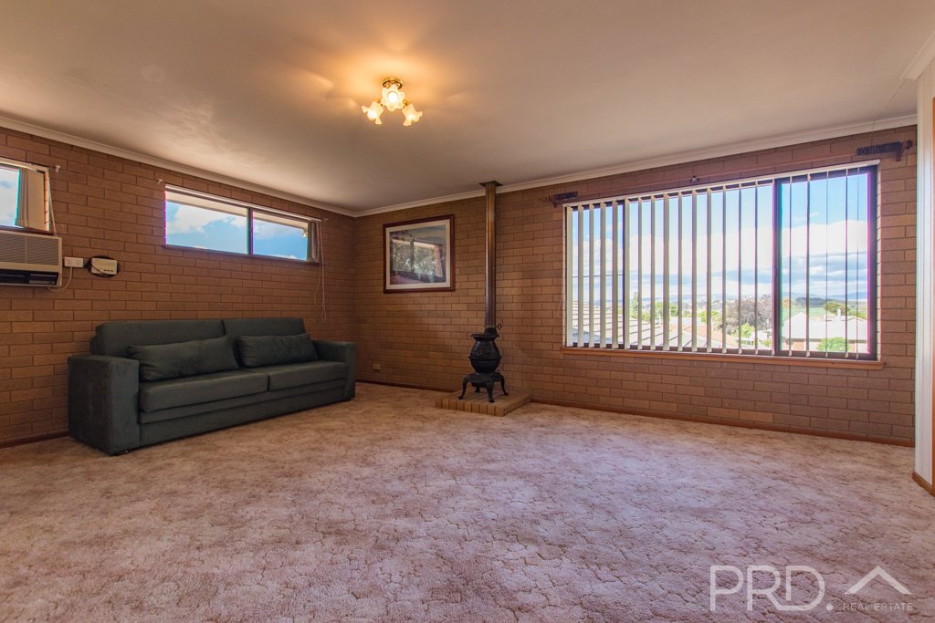 5/7 Mangaroo Avenue TUMUT 4