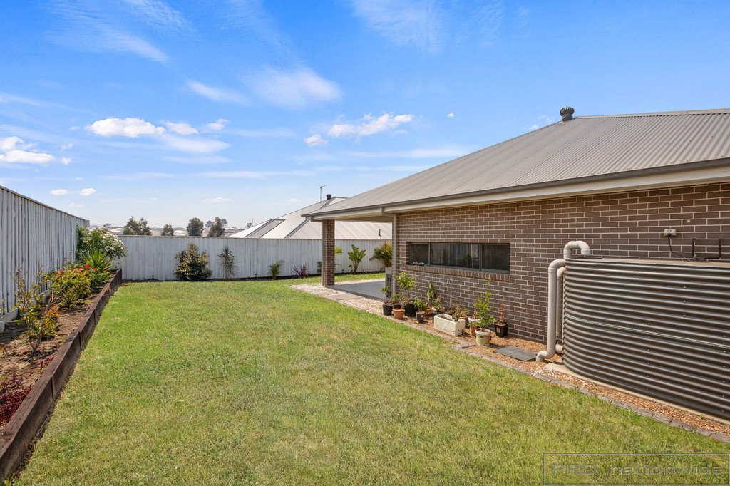57 McKeachie Drive ABERGLASSLYN 11