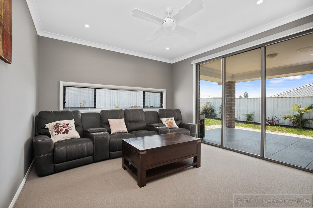 57 McKeachie Drive ABERGLASSLYN 12