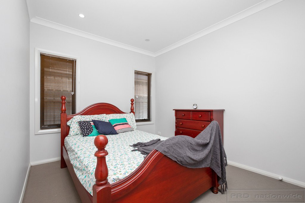 57 McKeachie Drive ABERGLASSLYN 18