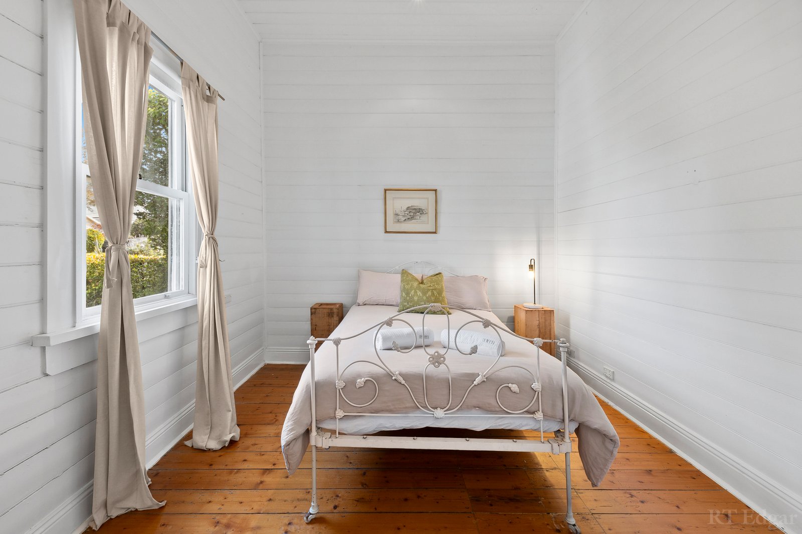 Real Estate and Property in 57 Mercer Street, Queenscliff, VIC