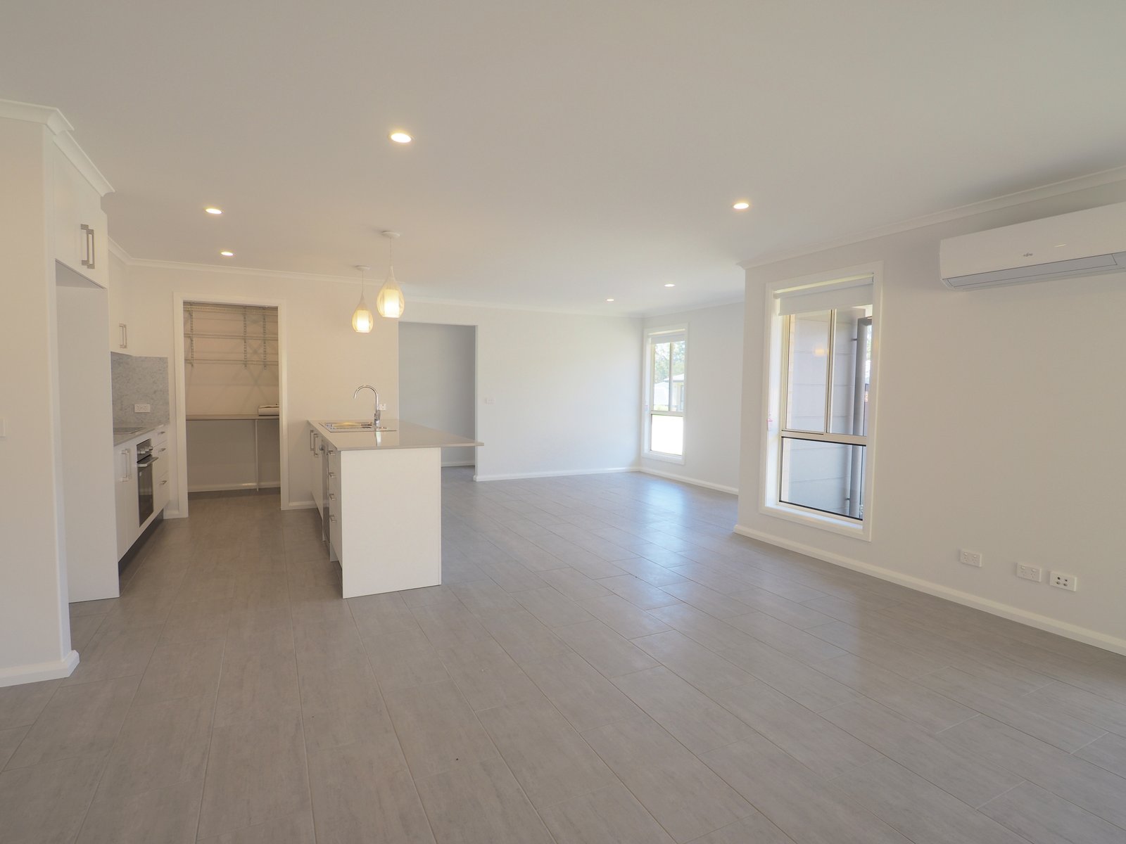 57 Mimiwali Drive BONVILLE 19
