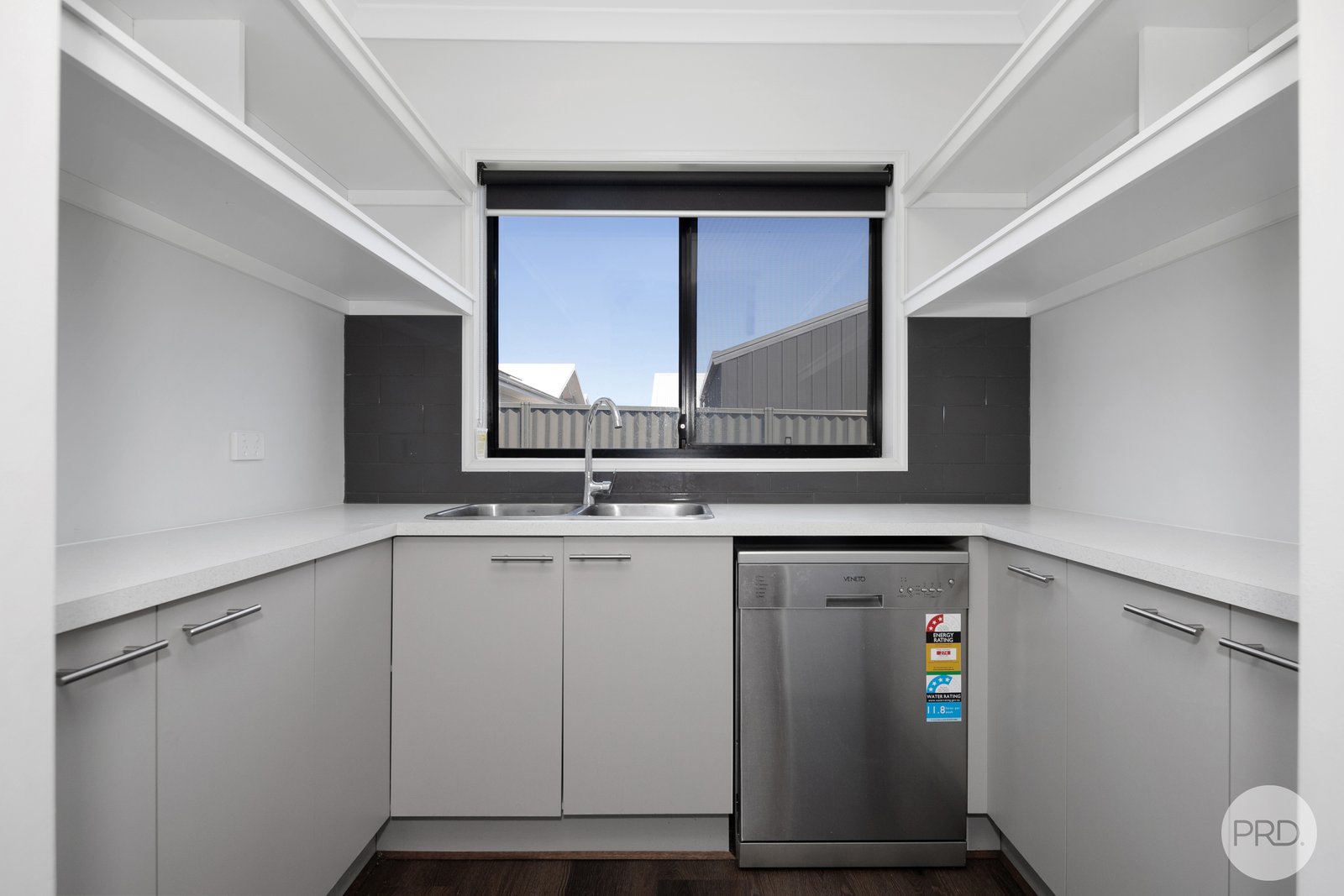 57 Moore Way LUCAS 4