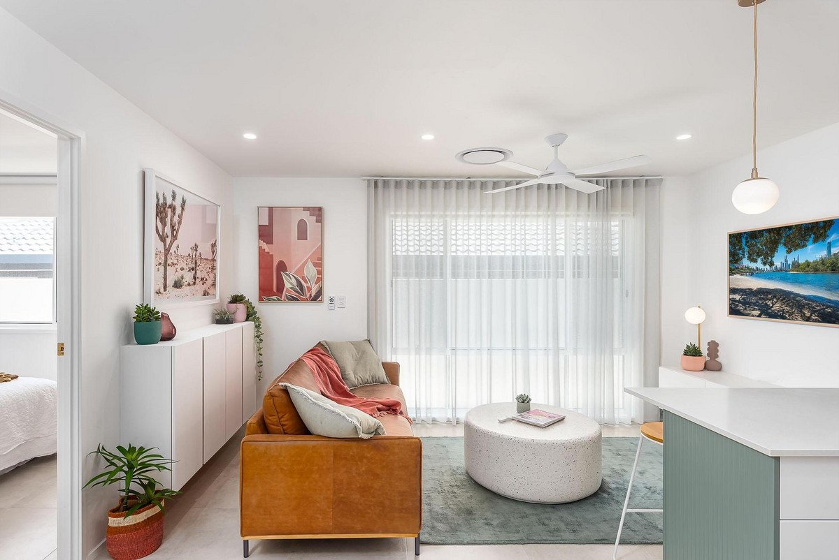 57 Nobby Parade Miami 26