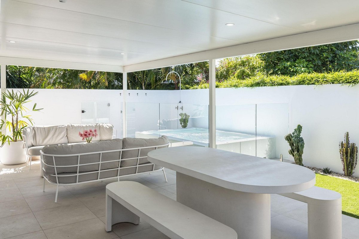 57 Nobby Parade Miami 5