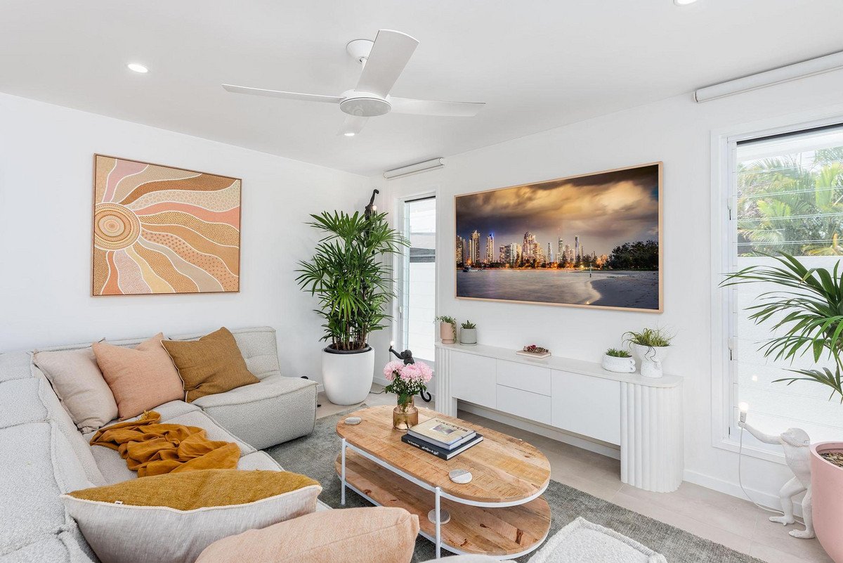 57 Nobby Parade Miami 10