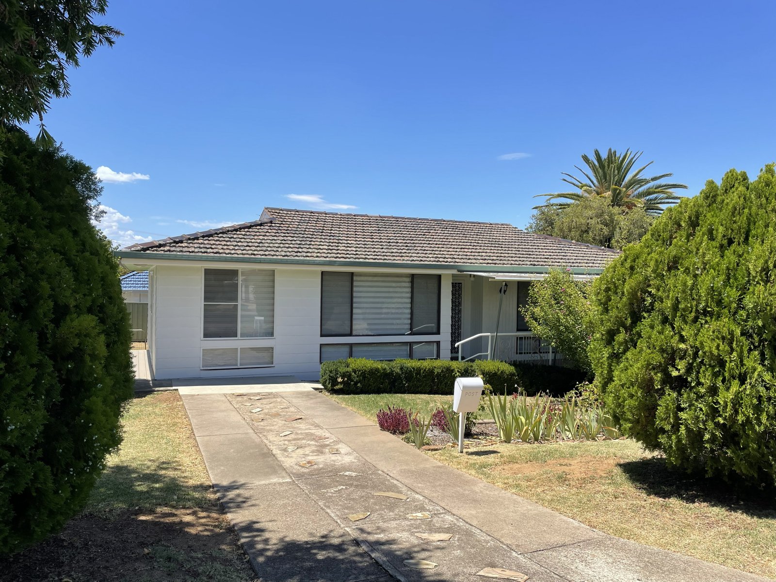 57 Nowland Avenue QUIRINDI 2