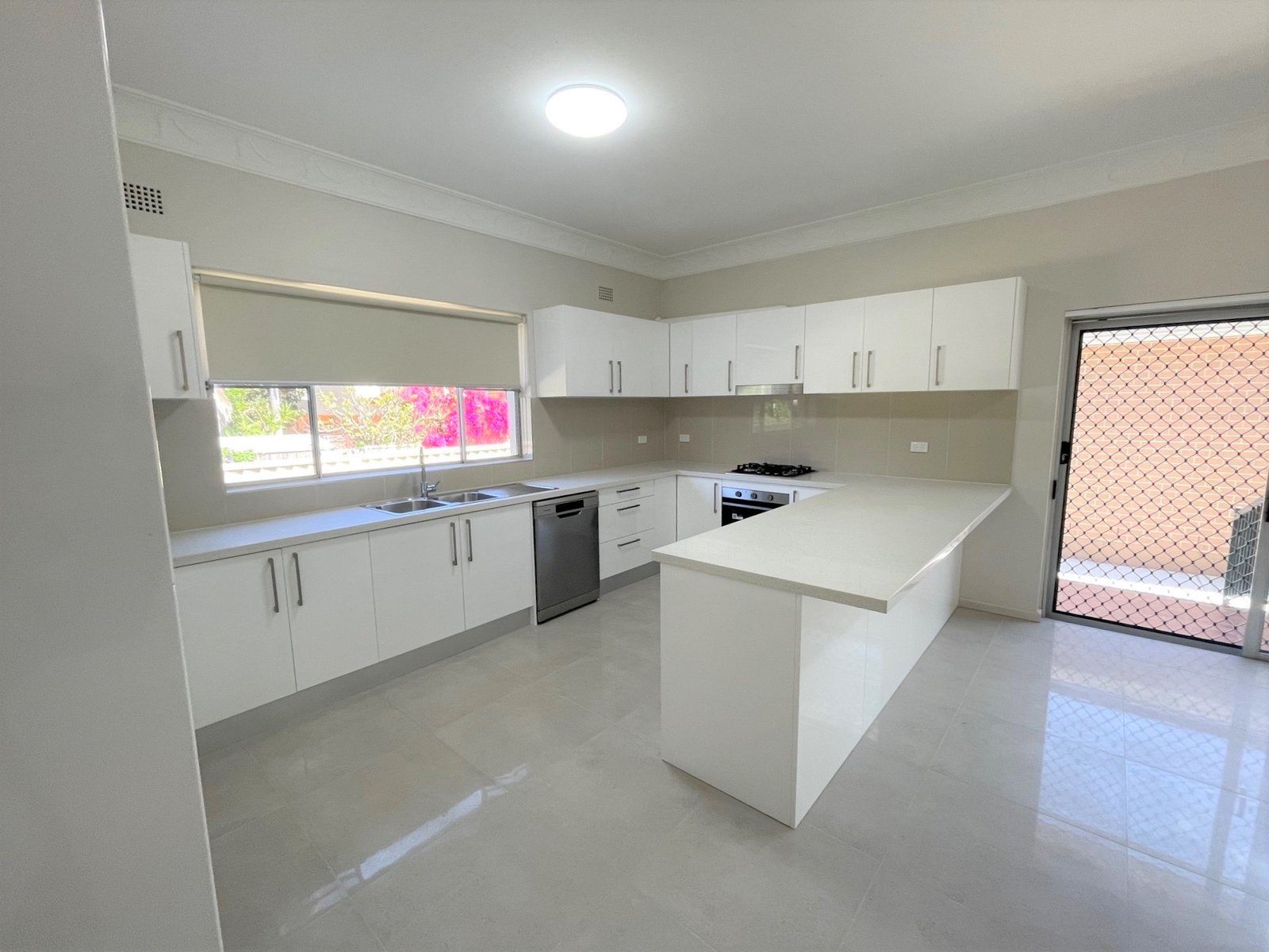 57 Ocean Street KOGARAH 2