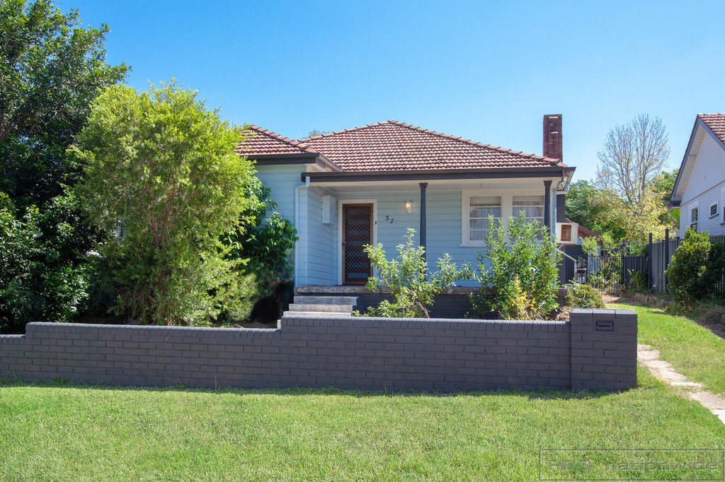 57 Pierce Street EAST MAITLAND 1