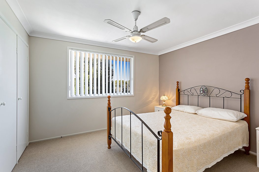 5/7 Reef Close FINGAL BAY 11