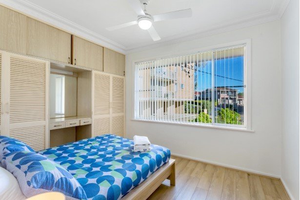 57 Ronald Avenue SHOAL BAY 9